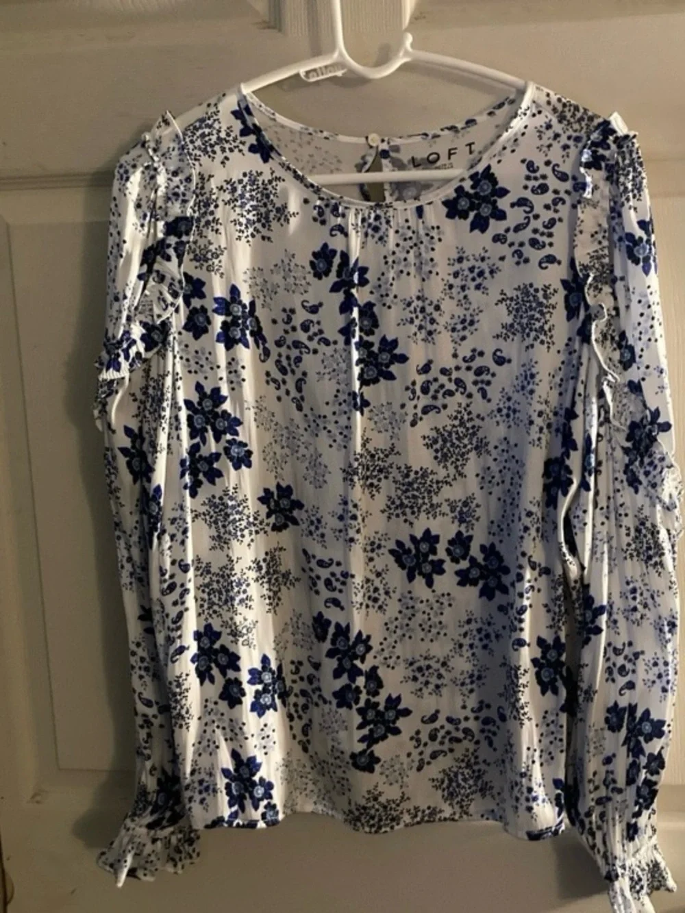 LOFT Floral Mixed Media Ruffle Sleeve Top Size M